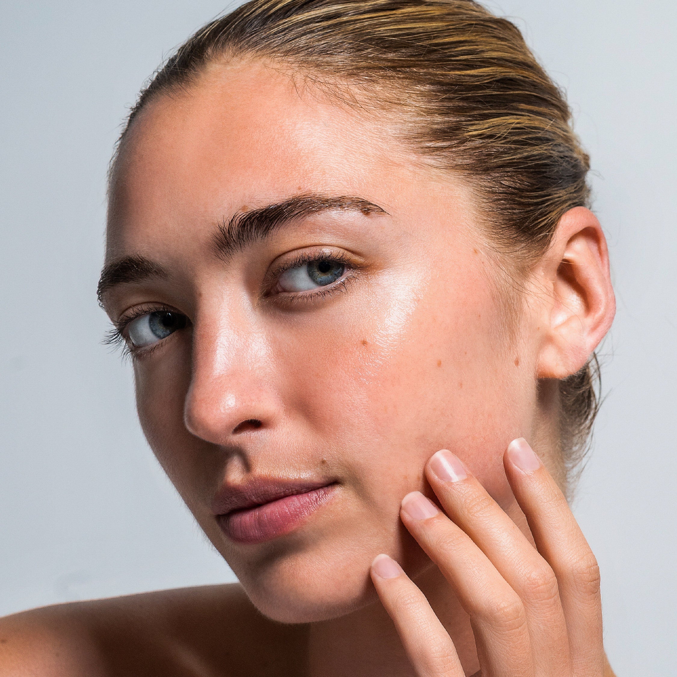 Triple Action Lift Peptide Serum - Image 4