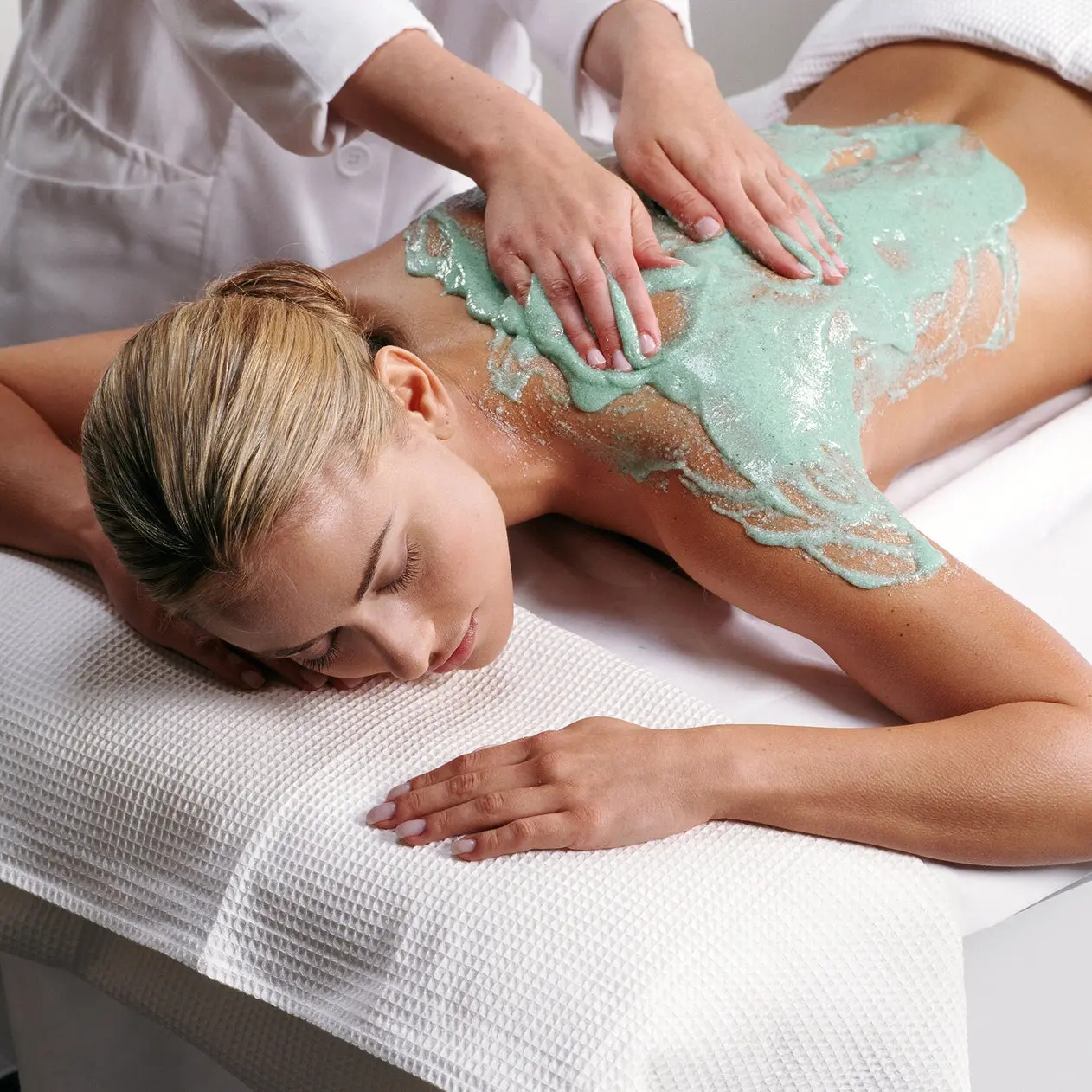 Vita Cura® Sea Spa Glow Body Exfoliator - Image 4